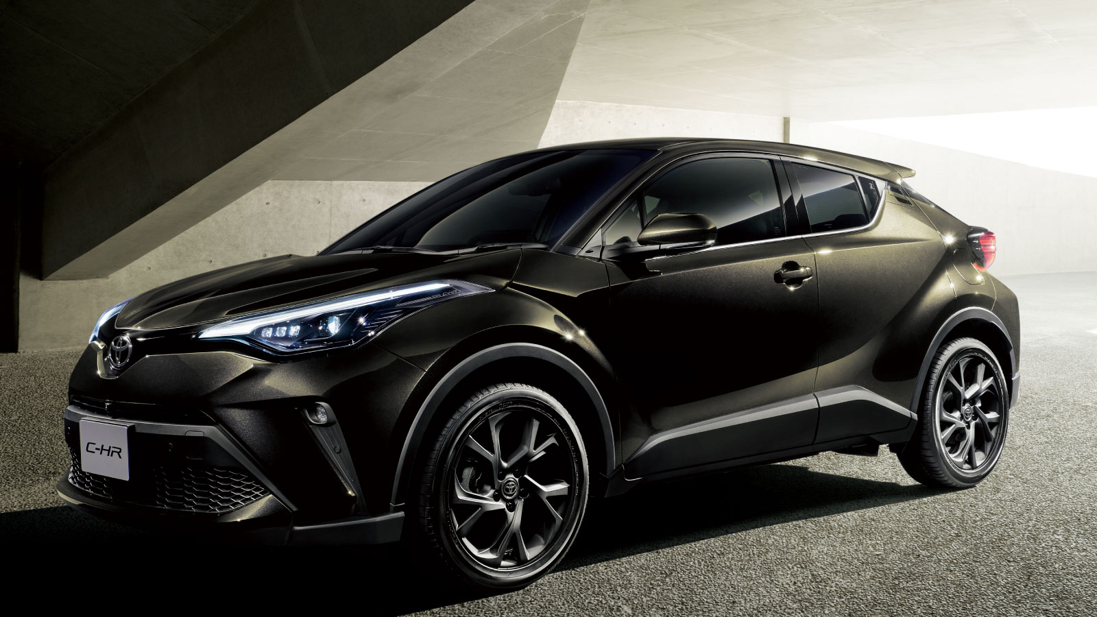 C-HR | 価格・グレード | トヨタカローラ徳島株式会社
