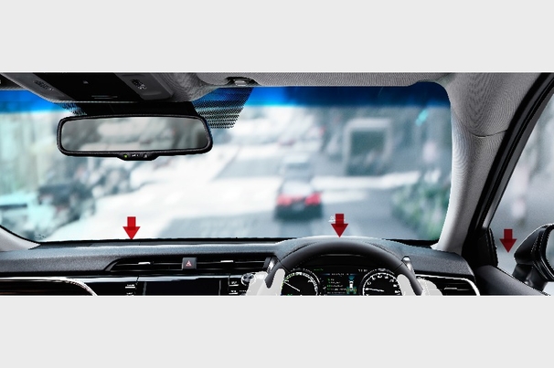 carlineup_camry_utility_cockpit_4_1